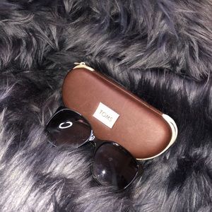 TOMS sunglasses